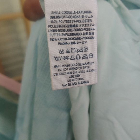 Top - Picture 4 of 4